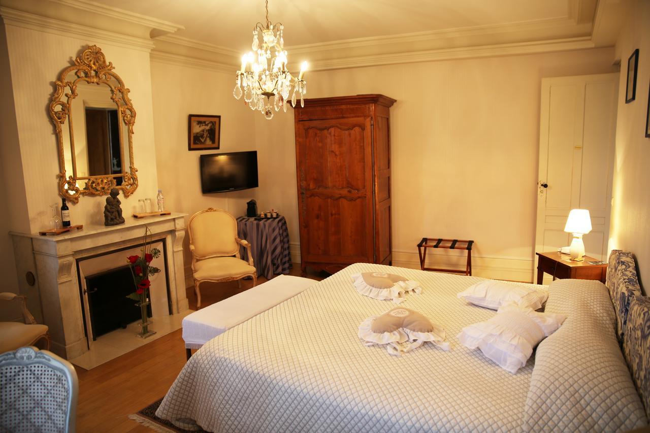 Chateau De La Riviere Bed & Breakfast La Riviere  Екстериор снимка
